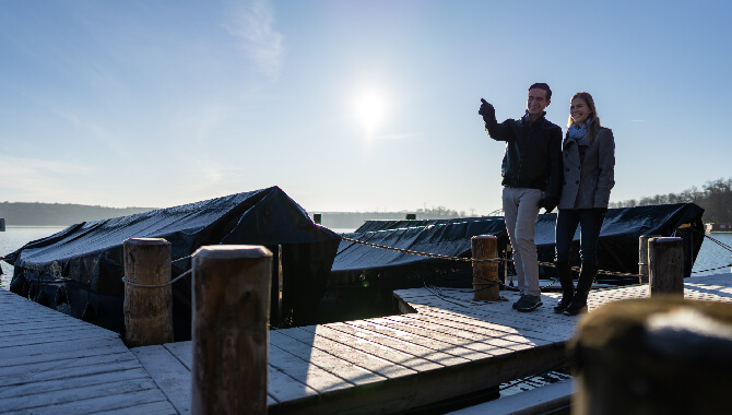 Paar-am-Templiner-See-Winter