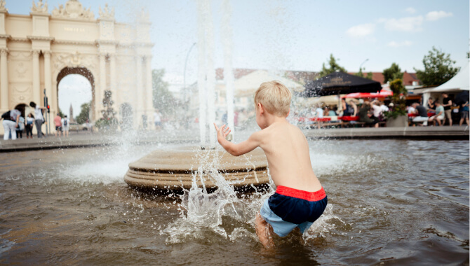Luisenplatz-Potsdam-Familienurlaub-Kongresshotel