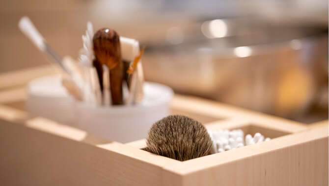 Wellbeing-Area-Beauty-Pinsel
