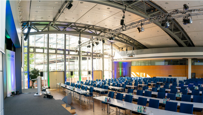 Tagung-Kongresssaal-Kongresshotel-Potsdam-670x380-1