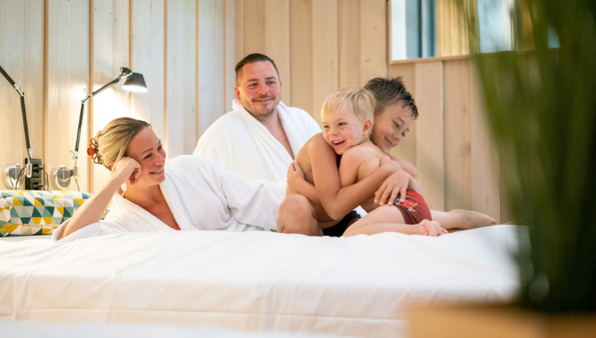 Familienurlaub im Kongresshotel Potsdam. Wellbeing Area - Wasserbetten