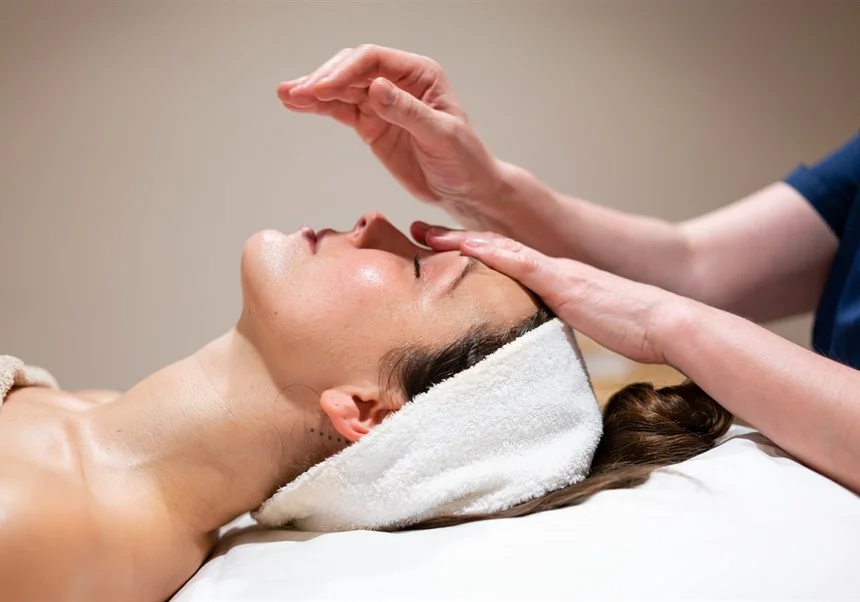 Head-shoulder-neck massage